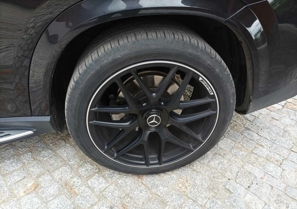 Mercedes-Benz GLE cena 390000 przebieg: 132000, rok produkcji 2019 z Wejherowo małe 37